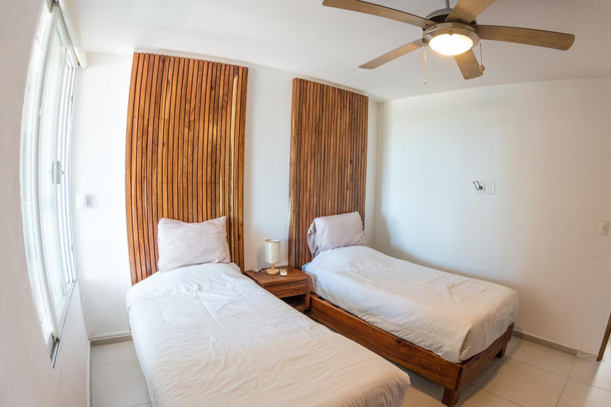 New Beachfront Luxury Apartments Cancún Eksteriør bilde